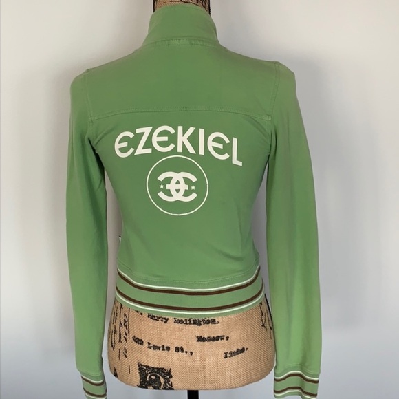 Logo Sweatshirt - Picture 1 of 16